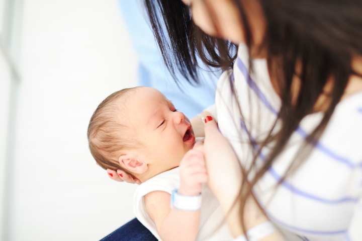 clarithromycin when breastfeeding